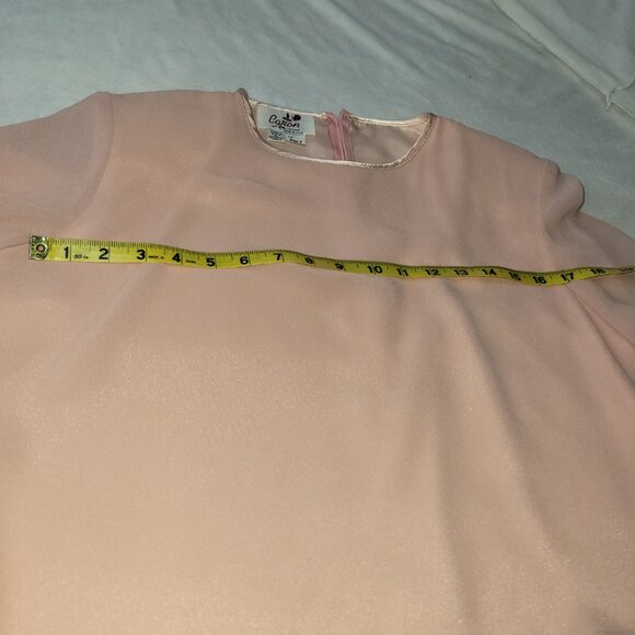 Elegant-Upscale -Formal Soft Pink Colored Formal Dress Size 8 - Picture 7 of 12